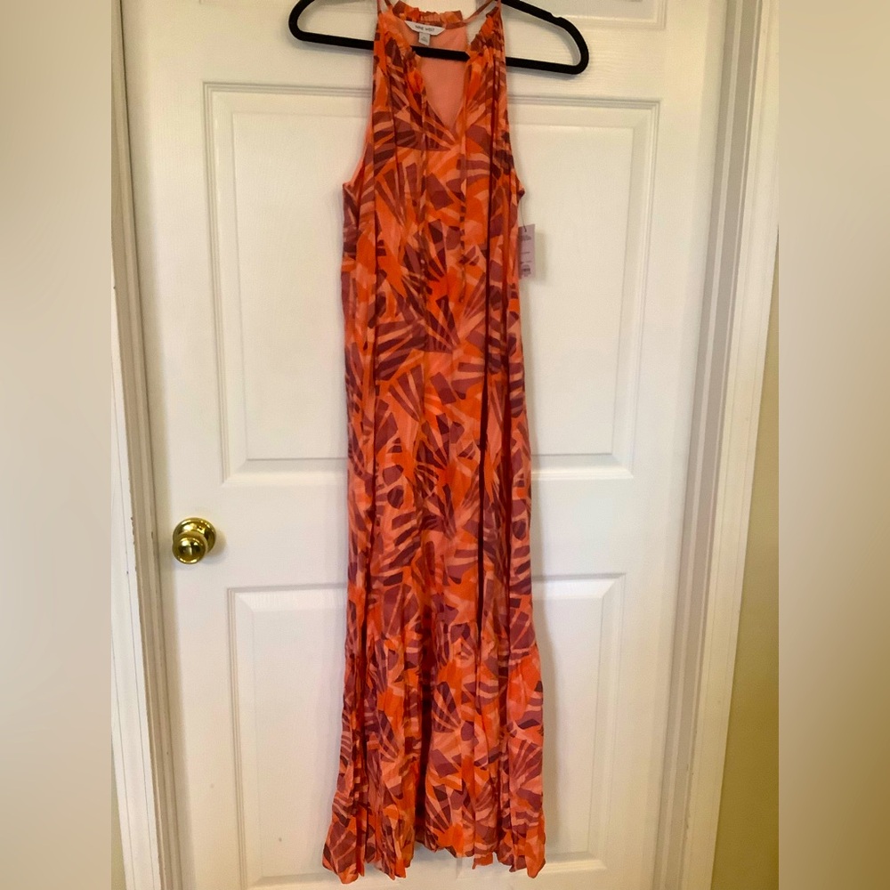 NWT Nine West Coral Tropical Print Maxi Dress Sz. M
